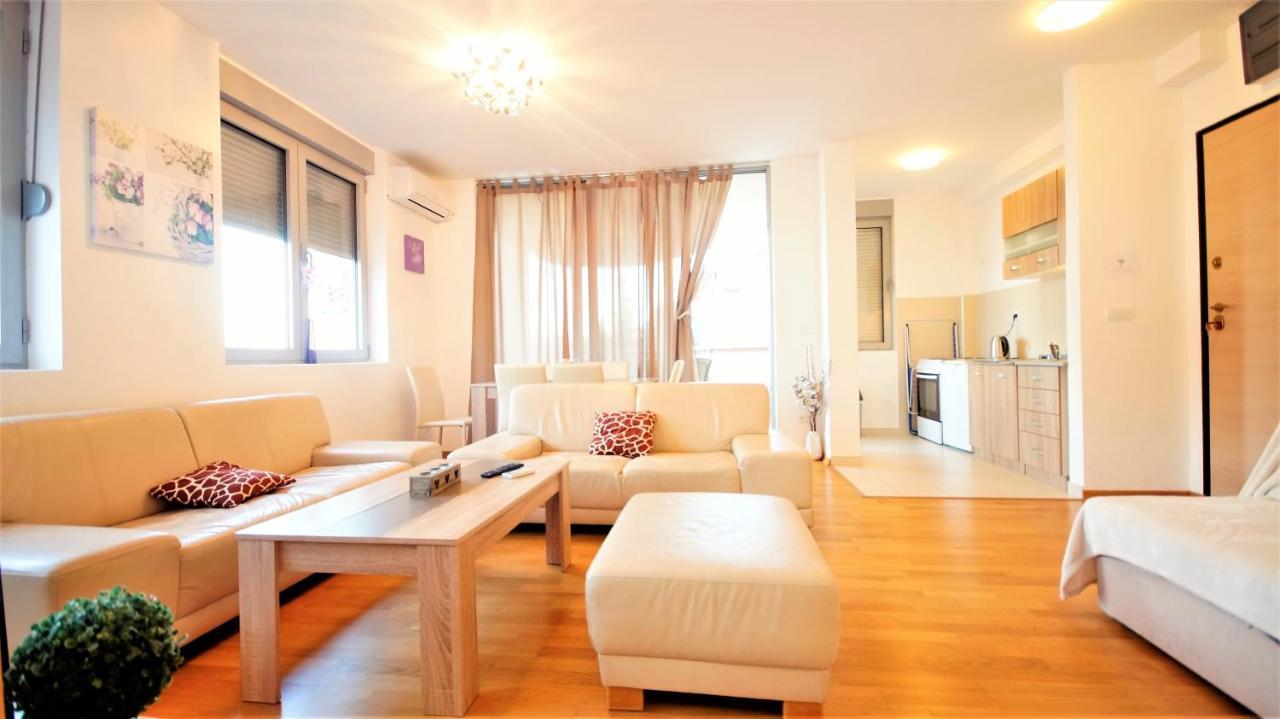 Pavlina Apartments Budva Buitenkant foto