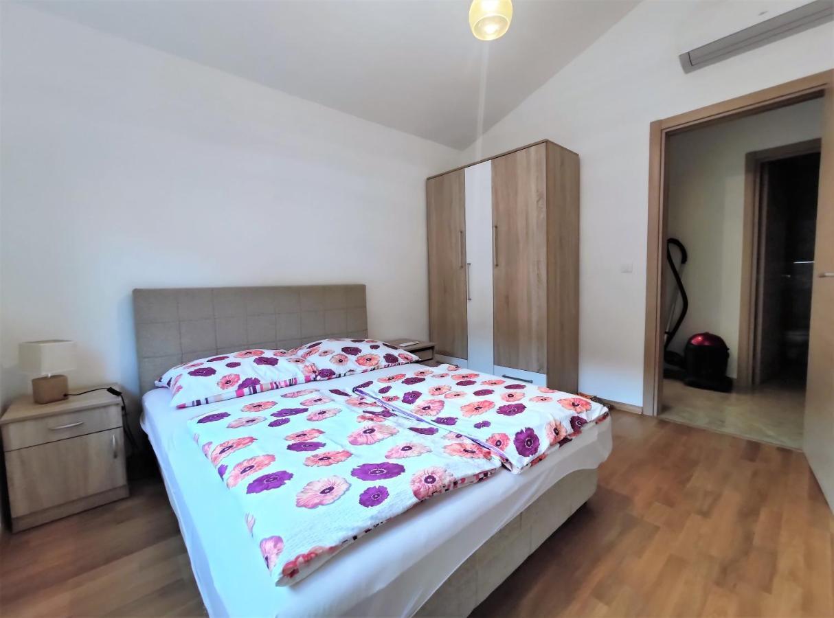 Pavlina Apartments Budva Buitenkant foto